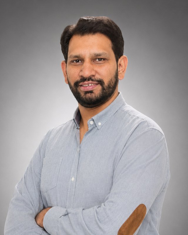 Portrait of Dr. Ahmad Ammar Siddiqi, Head of Oncology